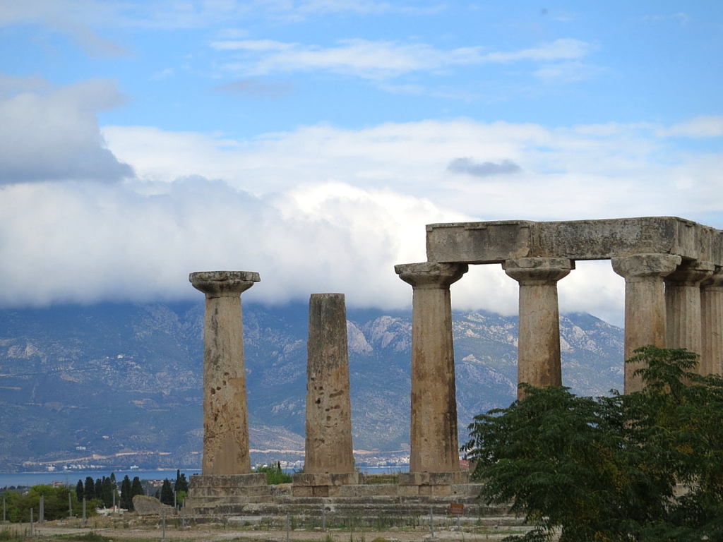 Image Dec 15, 2021 · from ancient ruins to island beaches, these day trips from athens are well worth considering. How To Make The Most Of An Athens To Corinth Day Trip