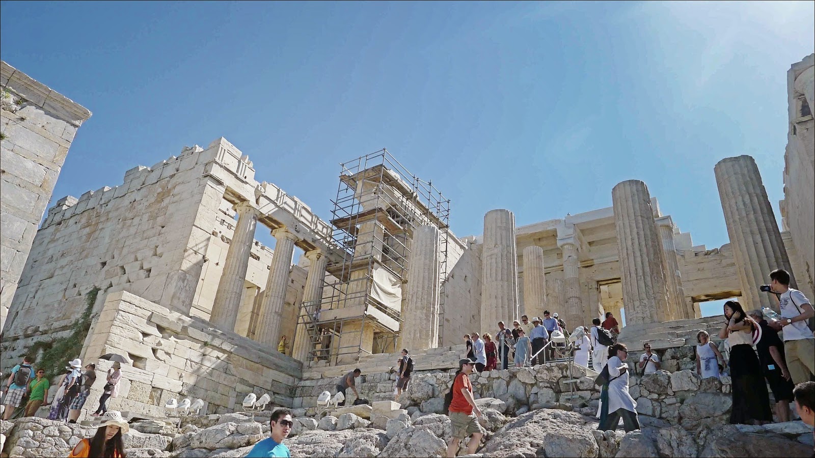 Acropolis, dionysiou areopagitou acropolis, athens greece. The Curious Travelogue